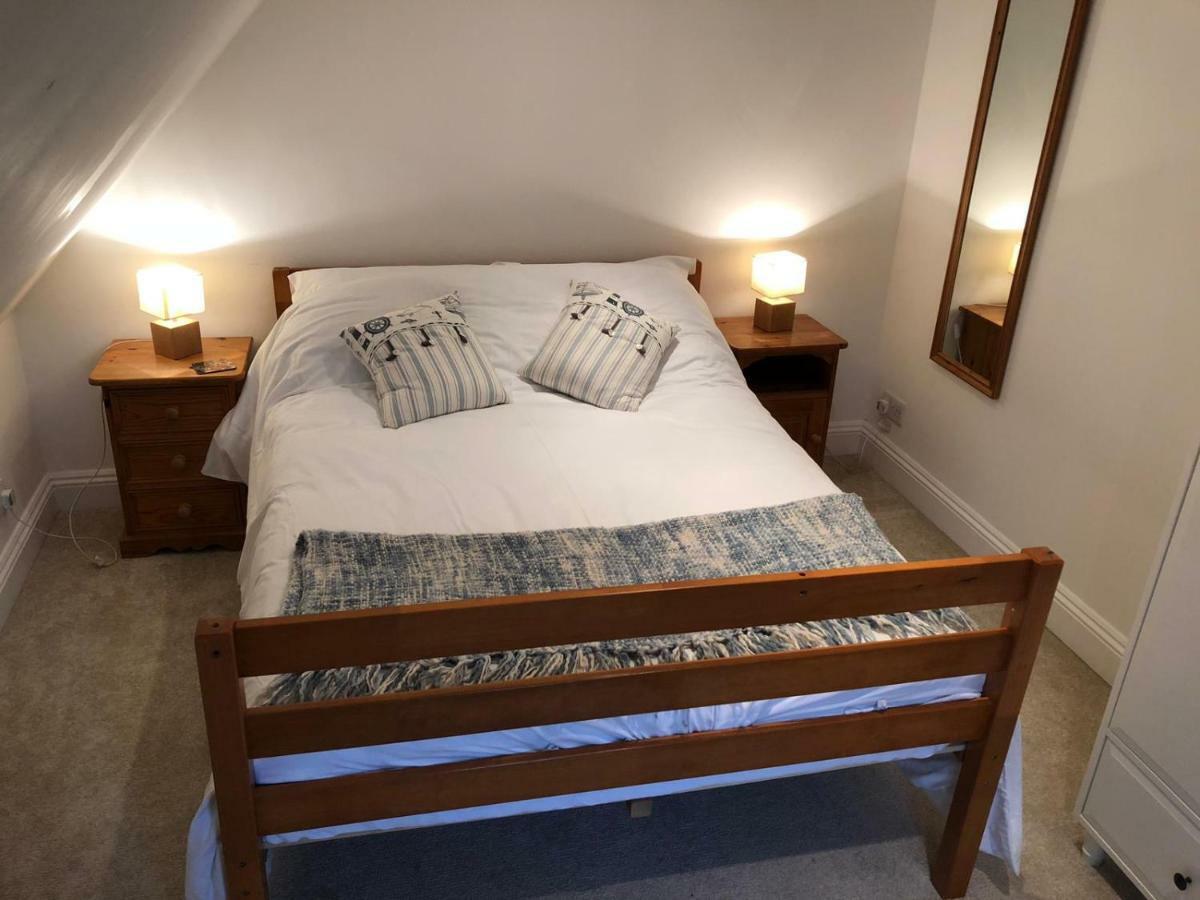 Church Farm Cottage Cheltenham Bagian luar foto